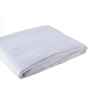 Luxury Duvet Cover 100% Organic Cotton (Hotel Quality). New with tags.